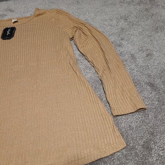 🔥3/$42 w FREE SHIPPING🔥 NWT long sleeve - Picture 2 of 5